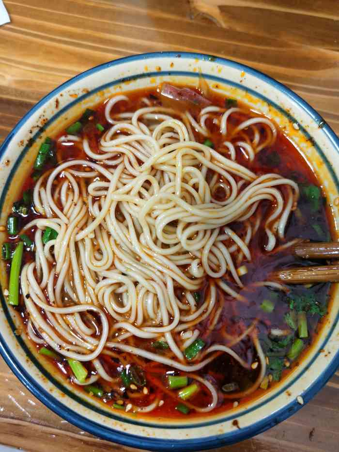 雅安三绝面-"下班回家,路过这家面店,就进来解决晚饭.