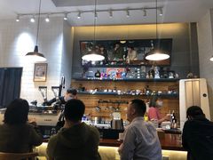 -Be Lived Cafe比例咖啡(摩天轮店)