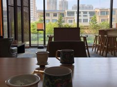 靠窗位-松咖啡自助餐厅·松北香格里拉