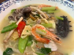 -霆记海鲜·只为这碗面(滨江店)