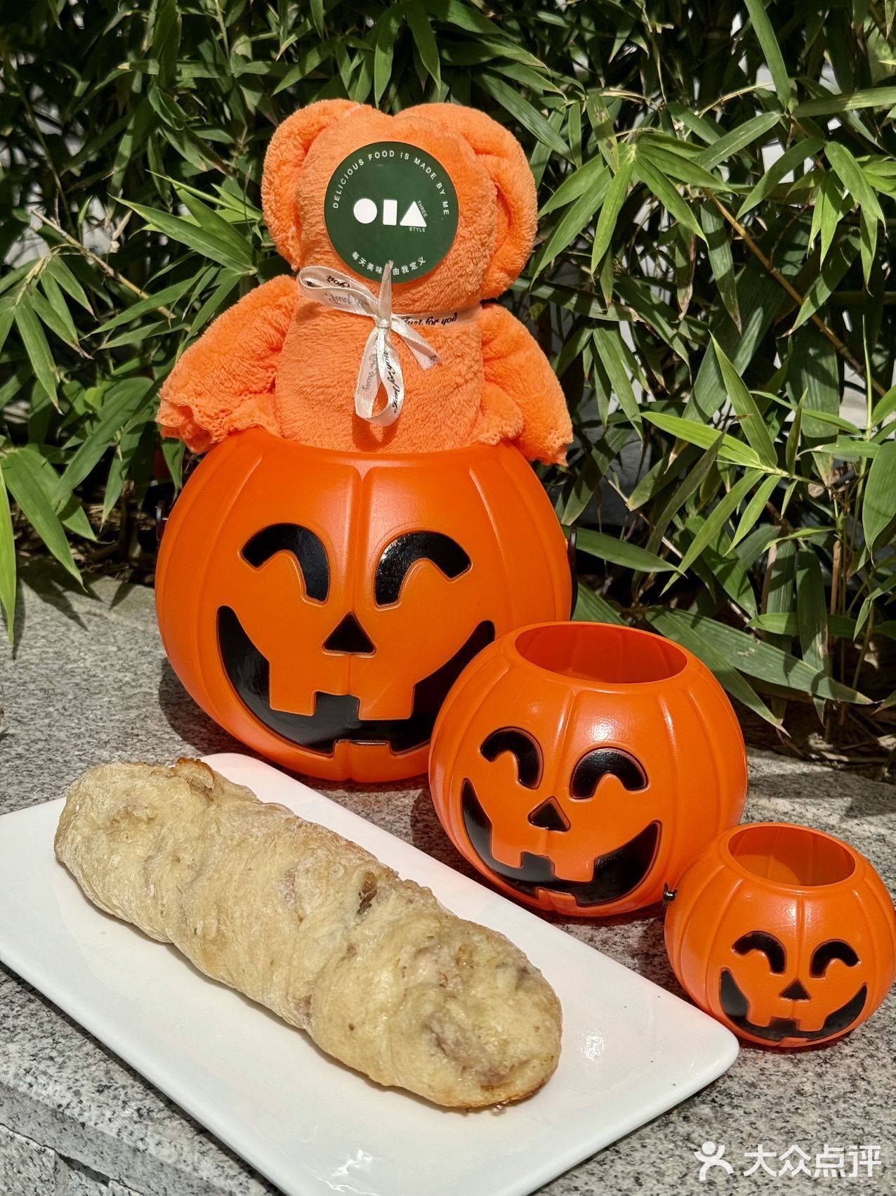 万圣节小👻出游丨被可爱的糕点迷住了