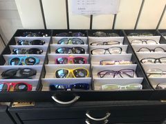 -圆又圆眼镜(五爱道店)