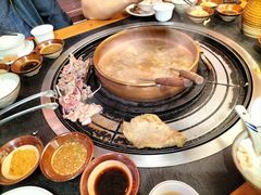 -阿山卓·野生菌火锅·纳西火塘烤肉