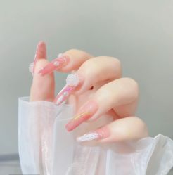 -曼都发型