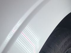 -鲨鱼皮汽车凹陷玻璃修复(静安店)