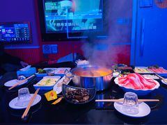 -唯爱KTV聚会餐厅(仙林东城汇店)