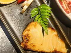 -山川小町·极番烧肉(新地假日广场店)