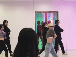 -Bella贝拉流行舞蹈