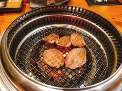招牌极上厚切牛舌-丸藏和牛烧肉专门店(园区师惠坊店)