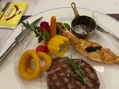 -两岸咖啡(平湖店)