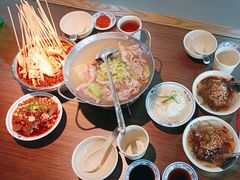 -肖四女乐山跷脚牛肉(南汇大学城生活广场店)