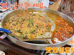 -亲昵春川鸡排(韩国美食街店)