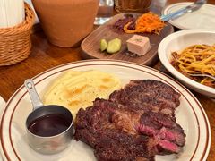 -羽深肉铺 Steak & Wine