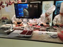 师傅切牛肉-左庭右院鲜牛肉火锅(苏州园区永旺店)