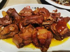 -六泰居·尔滨地标·东北菜(泰山路店)