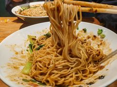 -兵哥豌豆面(雅颂居店)