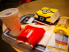 -麦当劳(世界城广场店)
