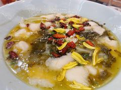 -鹊华居·地道鲁菜·海鲜·融合味(大明湖店)