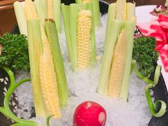 -捞王锅物料理(上海世茂广场店)