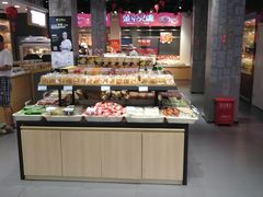 面包甜点陈列柜-乔家栅(大华二路店)