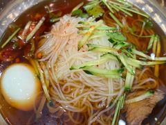 -青瓦餐厅·生鱼片·韩园烤肉(西塔店)