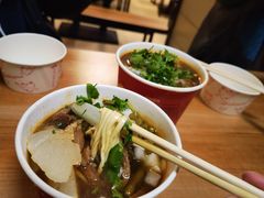 -江三王记牛杂馆(总店)
