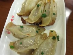 -小姜锅贴(凤凰街店)