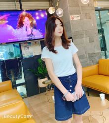 -FRIDAY星期五专业美发沙龙