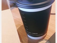 -星巴克臻选(上海合生汇1F店)