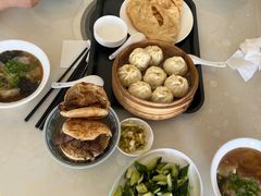 -相聚青山餐厅(阎河路店)