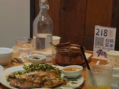 -一坐一忘云南菜(嘉里中心店)