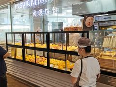 面包甜点陈列柜-喜茶(深圳福田星河COCO Park店)