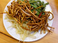 素拼-明红蹄花(糍粑店街店)