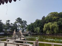 -灵岩山风景区
