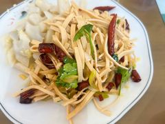 -鲁南仔·滕州炒鸡(经三路店)