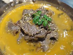 -香山湖家家宴(中山陵店)