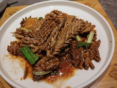 -闫府私房菜·老字号(恒隆店)