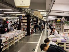 -先锋书店(五台山总店)