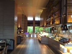 自助取餐区-南昌融创铂尔曼酒店咖啡苑餐厅