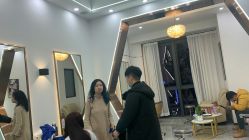 -V8潮牌·接发烫染连锁