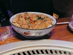 -山河屯铁锅炖(哈西站店)