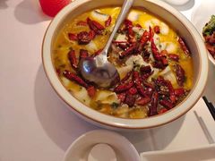 头牌酸萝卜鱼-小厨娘淮扬菜(六合欢乐港店)