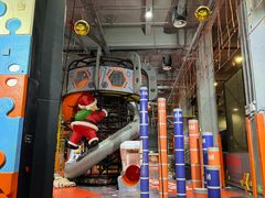 -嗨翻Hi-Fun竞技主题乐园·蹦床团建生日轰趴(荆川 国光1937店)