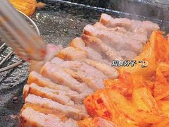黑毛五花肉肉-韩阳王石板烤肉