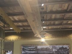 -七步香云南山里菜(昆明老街店)