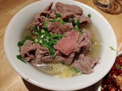 -全牛匠·乐山跷脚牛肉(新中关店)