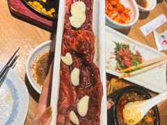 -炼火烤肉店
