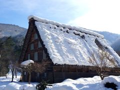-白川乡与五箇山的合掌构造村落