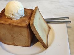 -港丽餐厅(高德置地店)