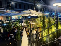 -W COLLECTIVE  DESSERT SHOP